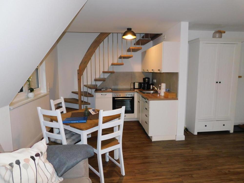 Darsser Strandgut - Haus Ahrenshooper Holz Buitenkant foto
