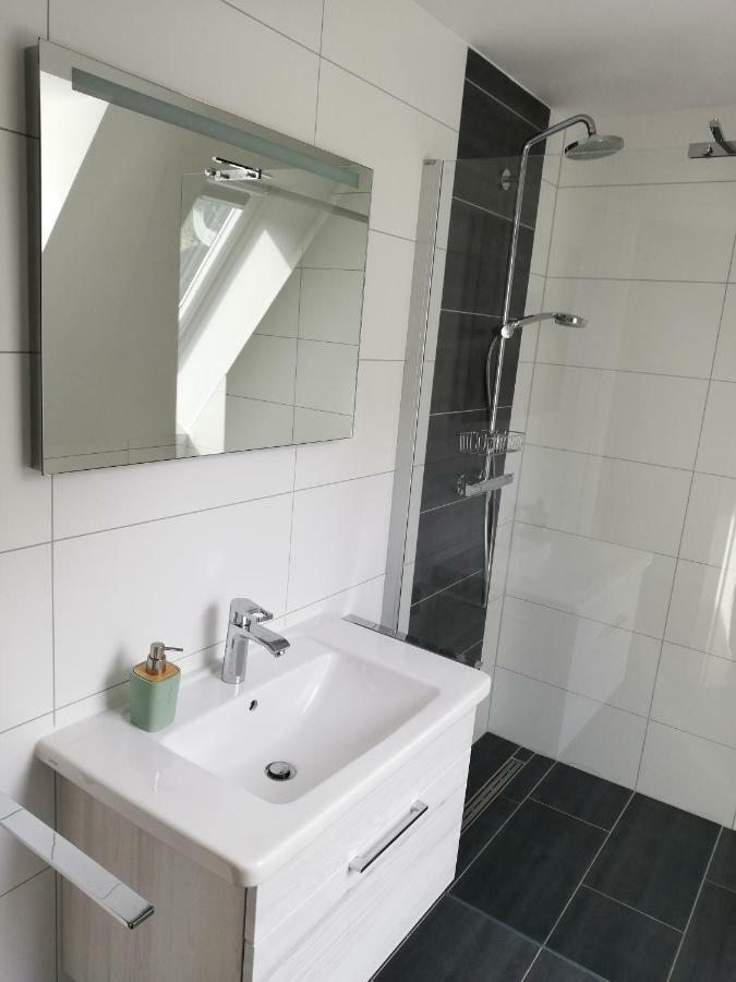 Darsser Strandgut - Haus Ahrenshooper Holz Buitenkant foto